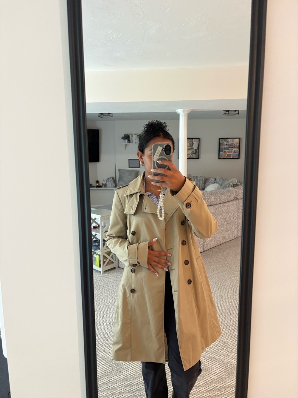 Banana Republic Classic Tan Double-Breasted Trench Coat